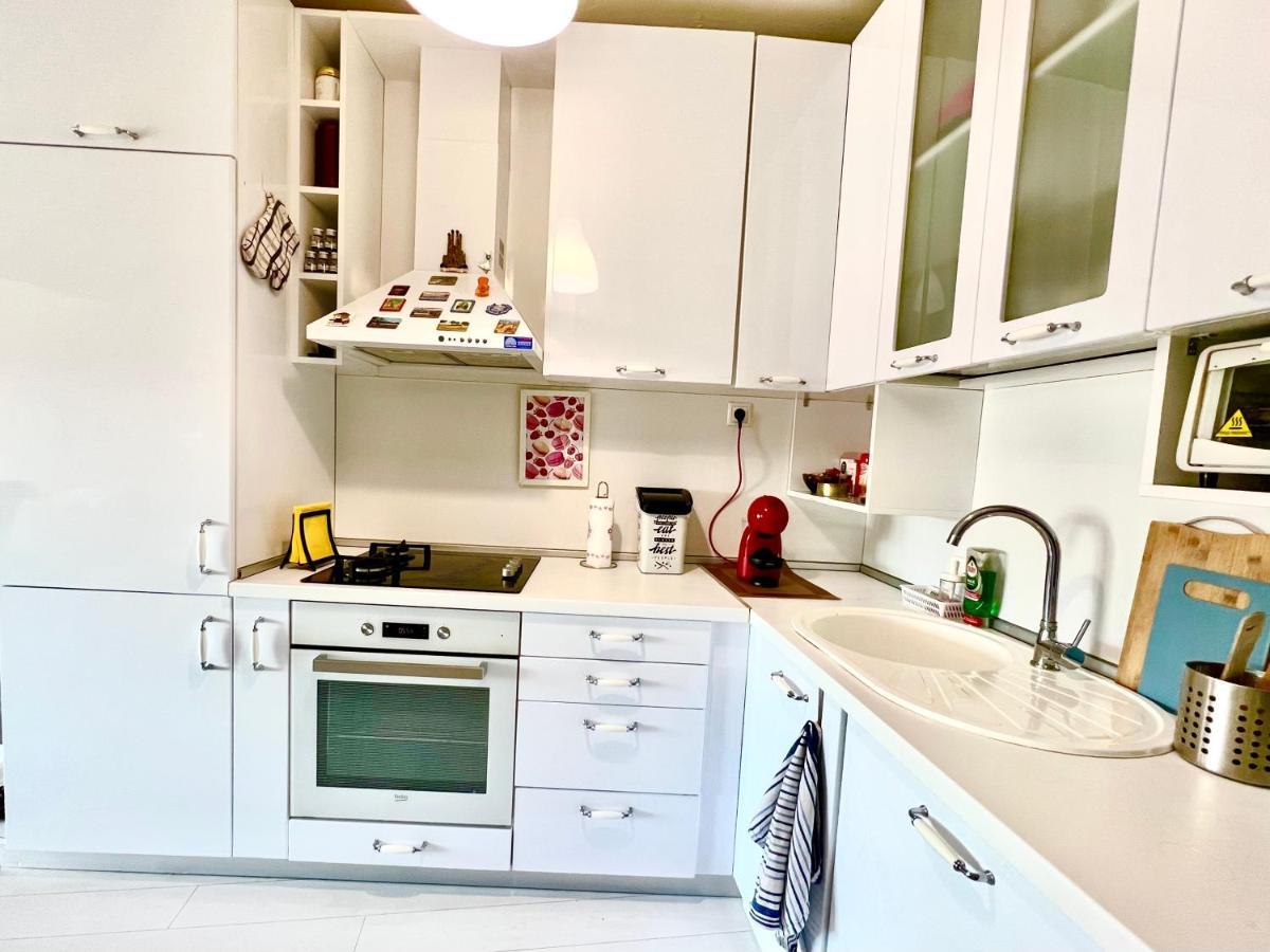 Town Place Apartment Kŭrdzhali Eksteriør bilde
